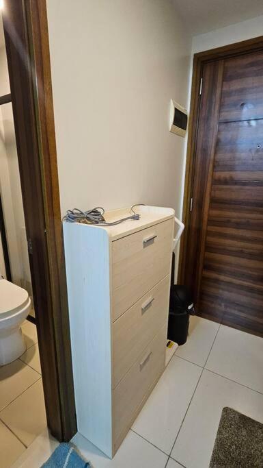 Says Bedsit Cebu