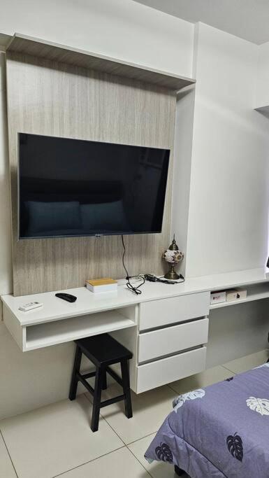 Apartment Says Bedsit