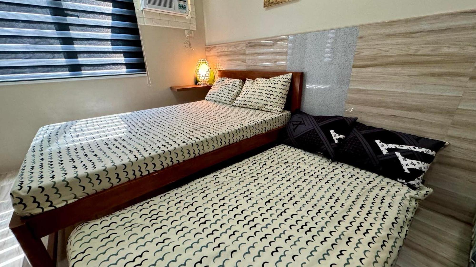 Bed & Breakfast Across Sm Sunvida Tower Unit Cebu