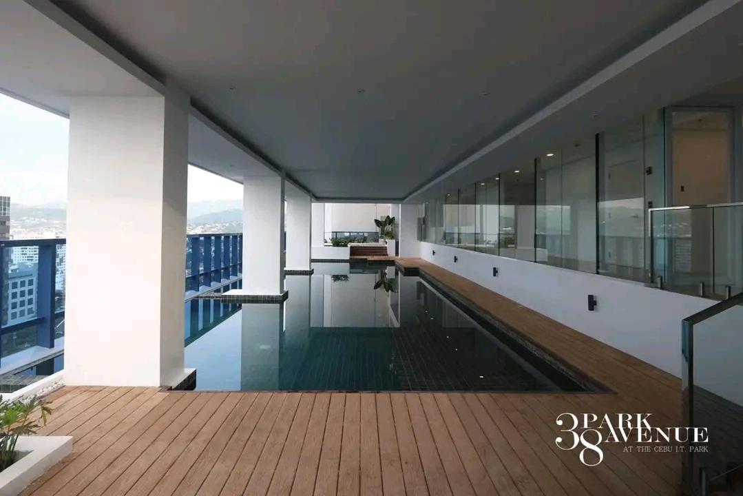 Prime Location With Sofa Bed At 38 Park Avenue Inside It Park *