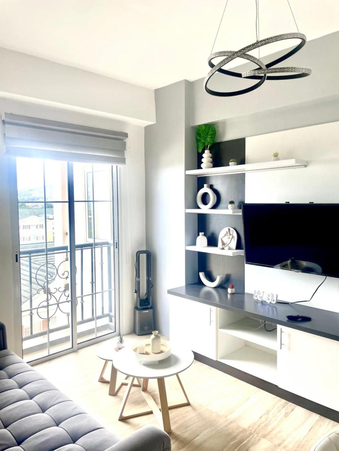 Homesuitehome Apartment *