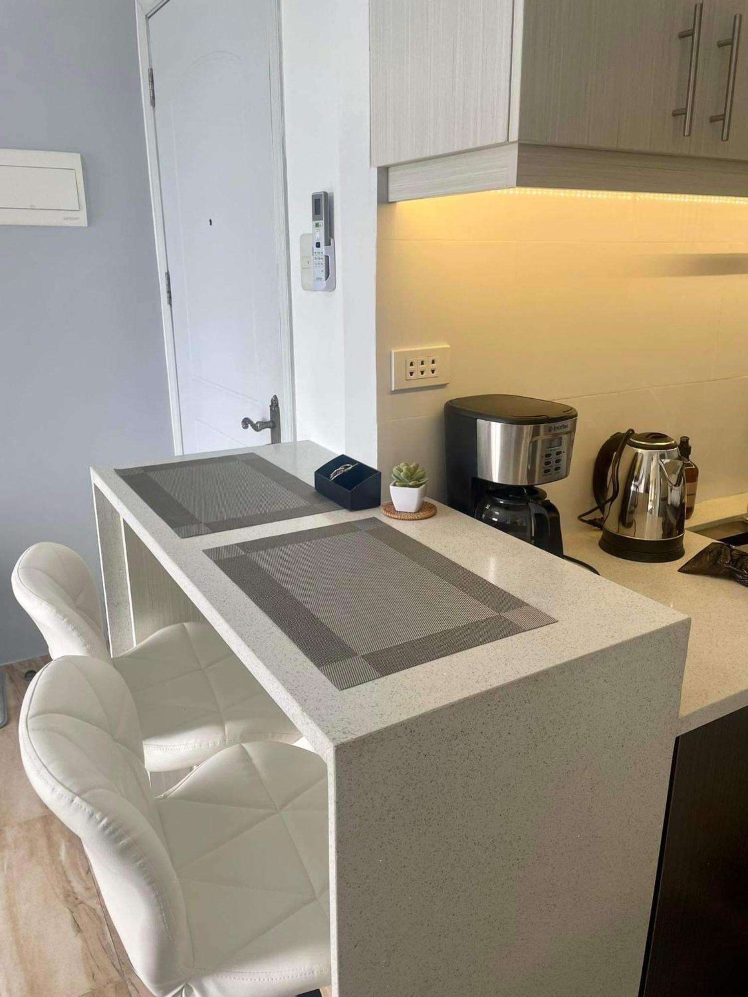 Apartment Homesuitehome Cebu