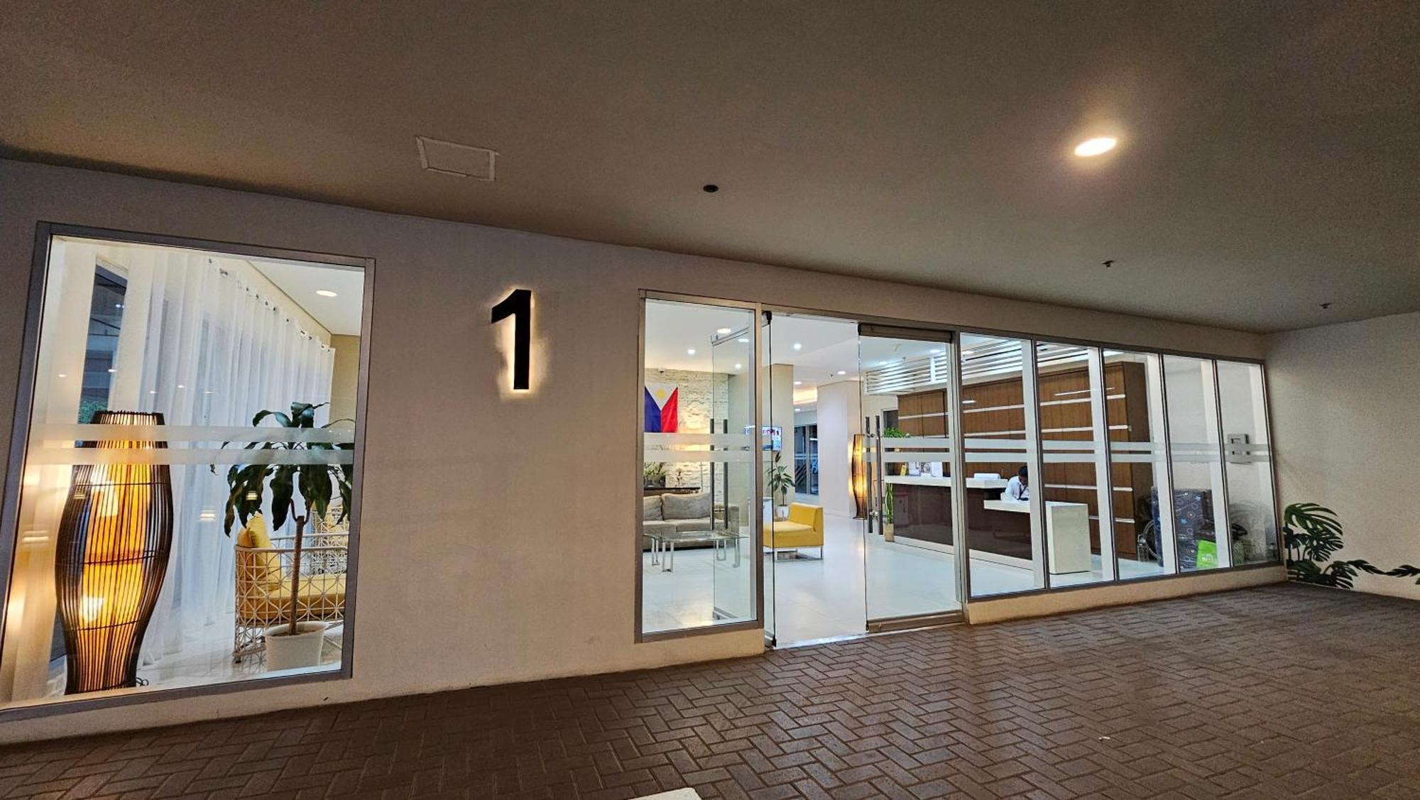 9th Of Sky View Home- It Park Apartment