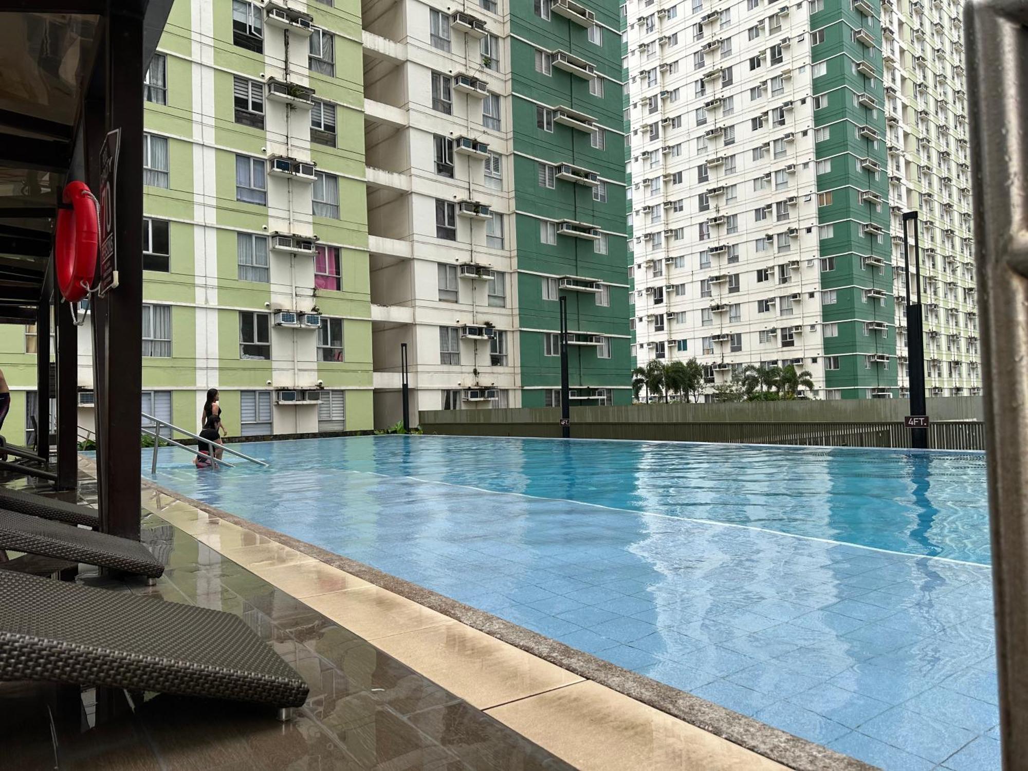 Apartment 2302 Avida Riala 3 Apex Living *