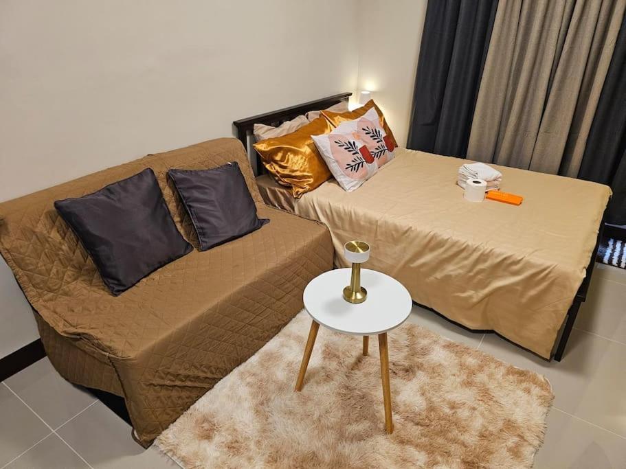 Apartment Warm And Cozy, Resort-like In Lapu-lapu, For As As 999, Near Airport *