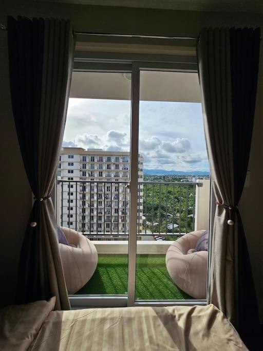 Apartment Warm And Cozy, Resort-like In Lapu-lapu, For As As 999, Near Airport *