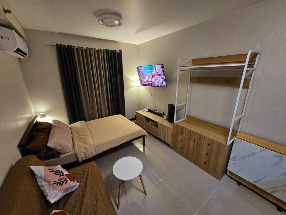 Warm And Cozy, Like In Lapulapu 14th Flr Near Airport Apartment