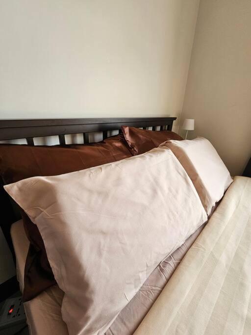 Apartment Warm And Cozy, Like In Lapulapu 14th Flr Near Airport *