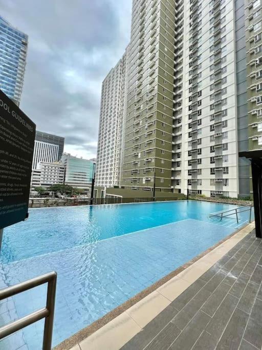 Apartment Villahermia Staycation Avida Riala Tower It Park