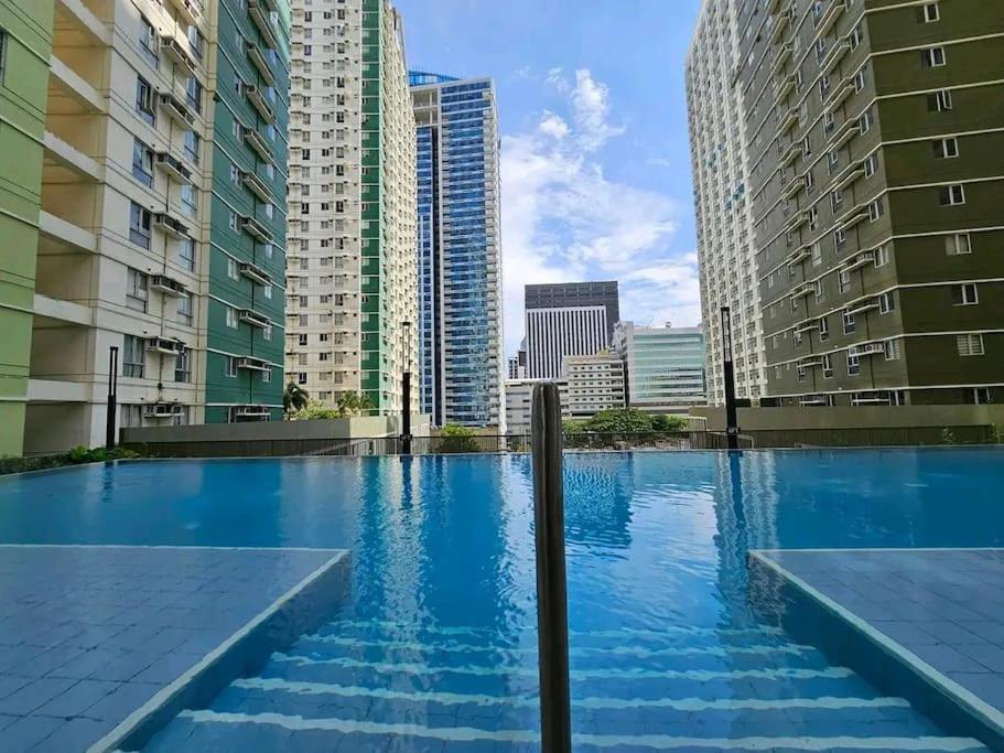 Apartment Villahermia Staycation Avida Riala Tower It Park Cebu