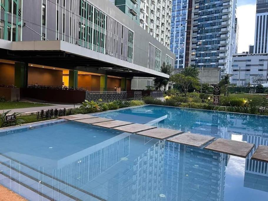 Apartment Villahermia Staycation Avida Riala Tower It Park