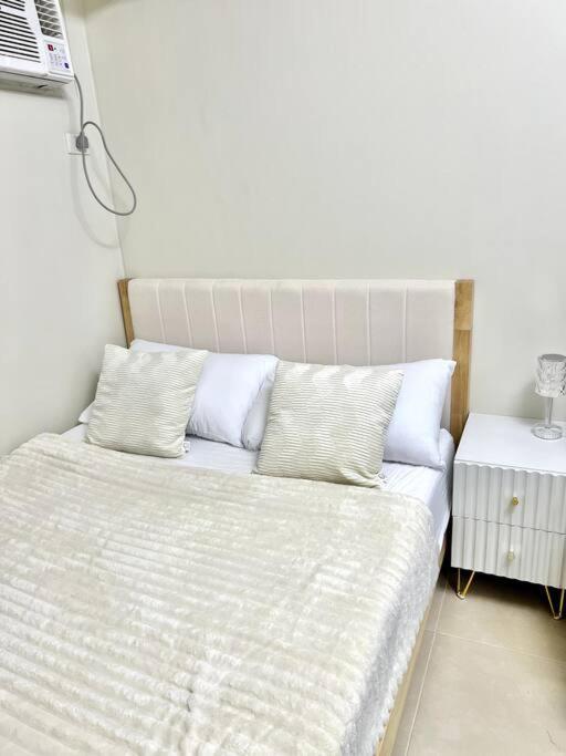 The Luxe Nook At Avida Riala It Park * Cebu