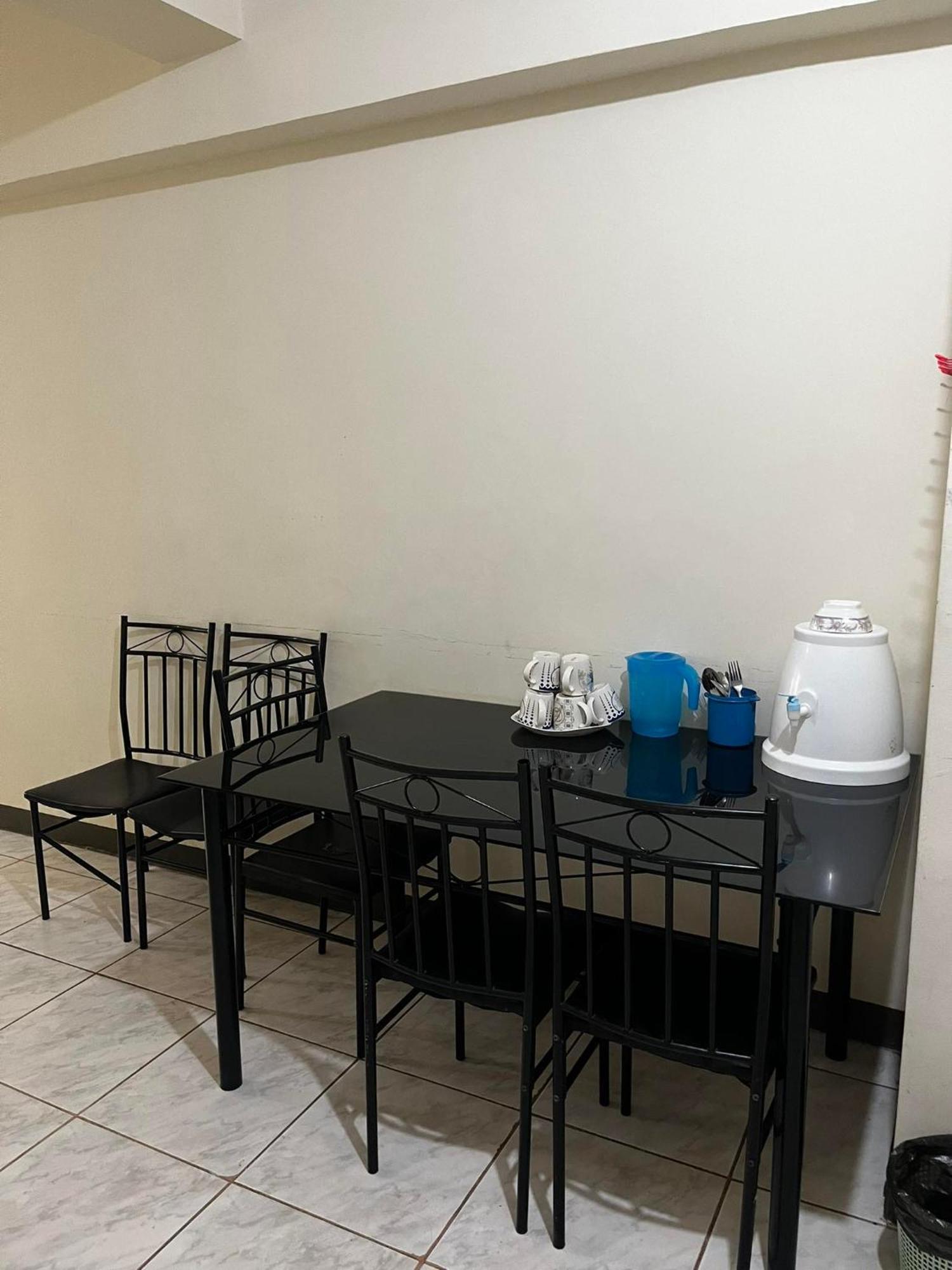 Flora's Place In Winland Towers *
