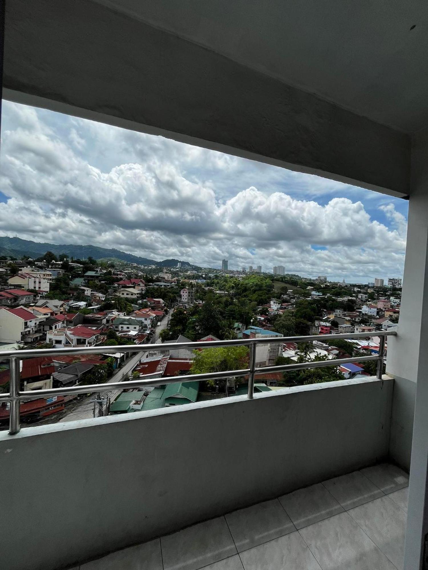 Flora's Place In Winland Towers * Cebu