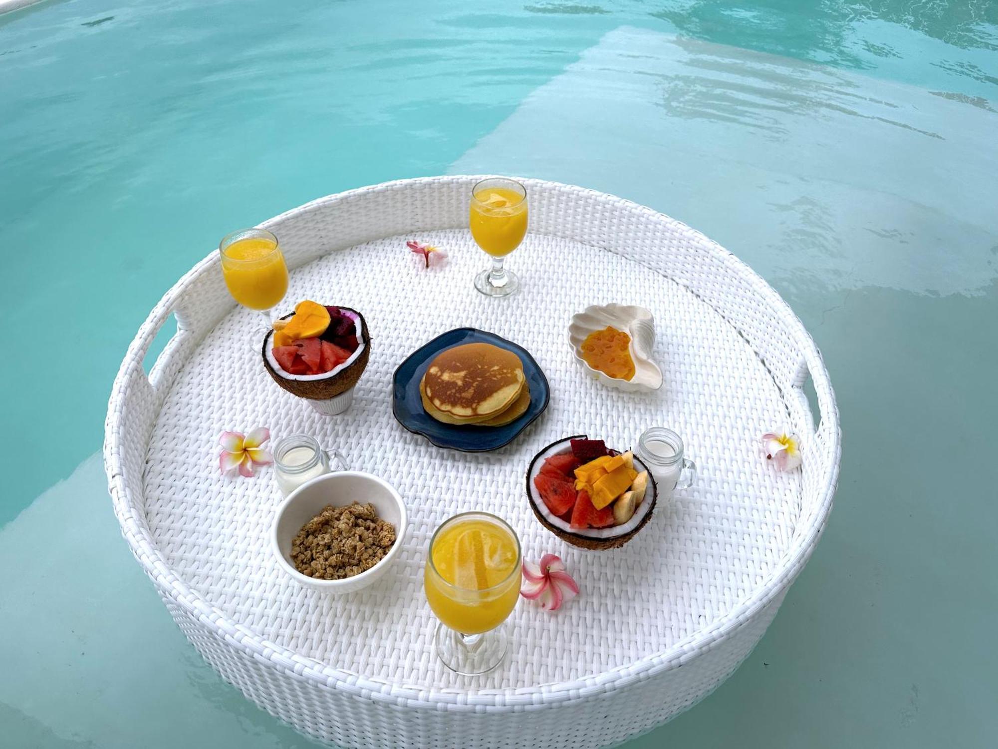 Pawikan Seaview Deluxe Villa Moalboal