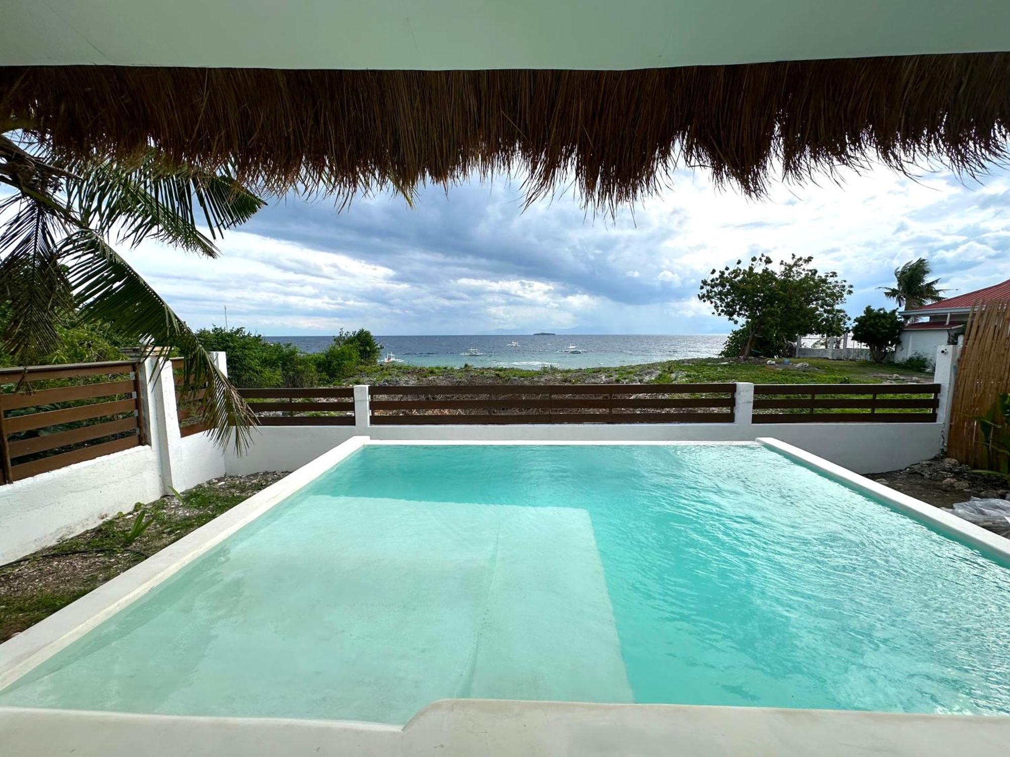 Pawikan Seaview Deluxe Villa