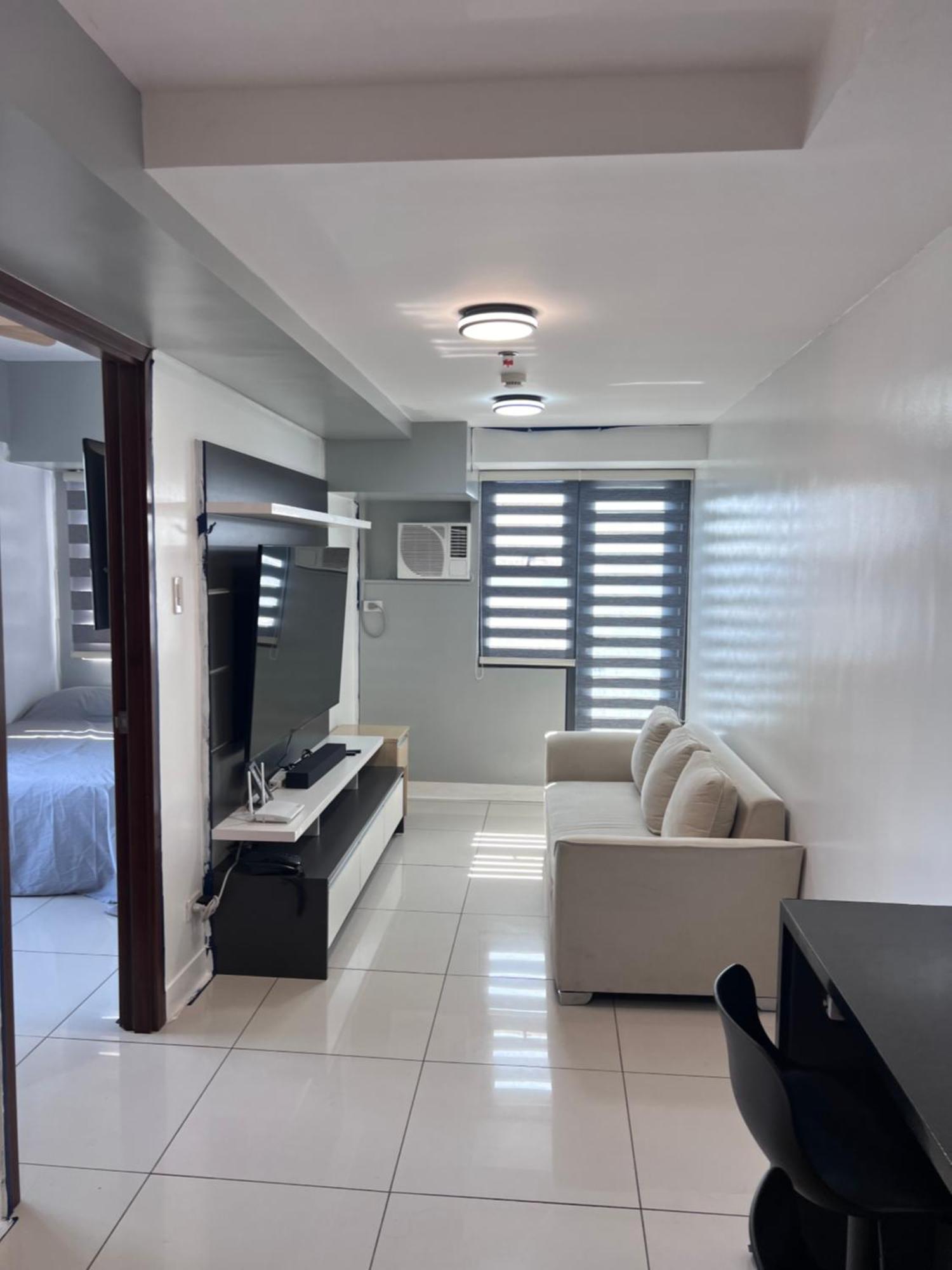 Apartment 1 Bedrm Condo, Tower 2, Hor 101 Cebu