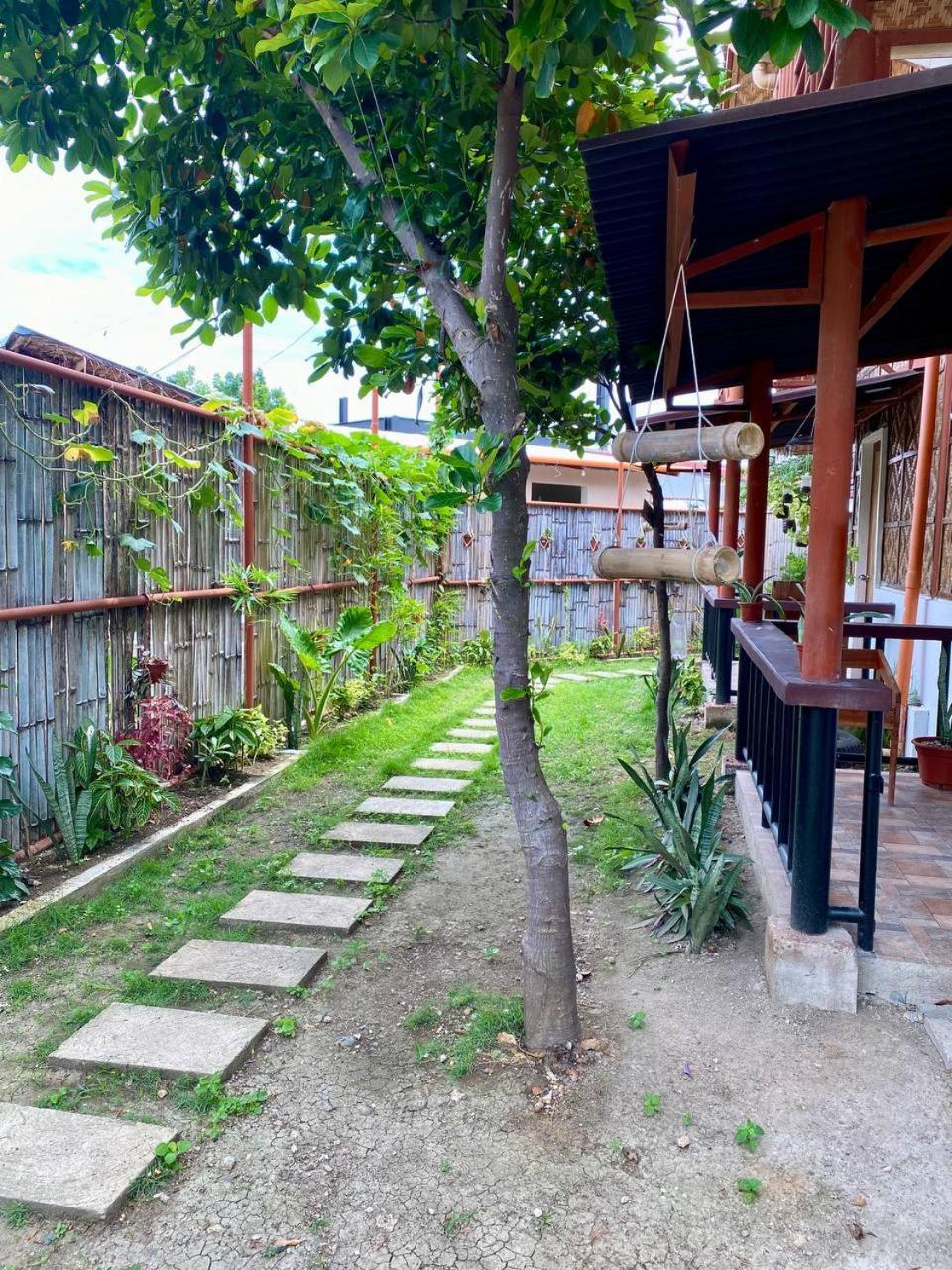 Topbudz Panagsama Couple Moalboal