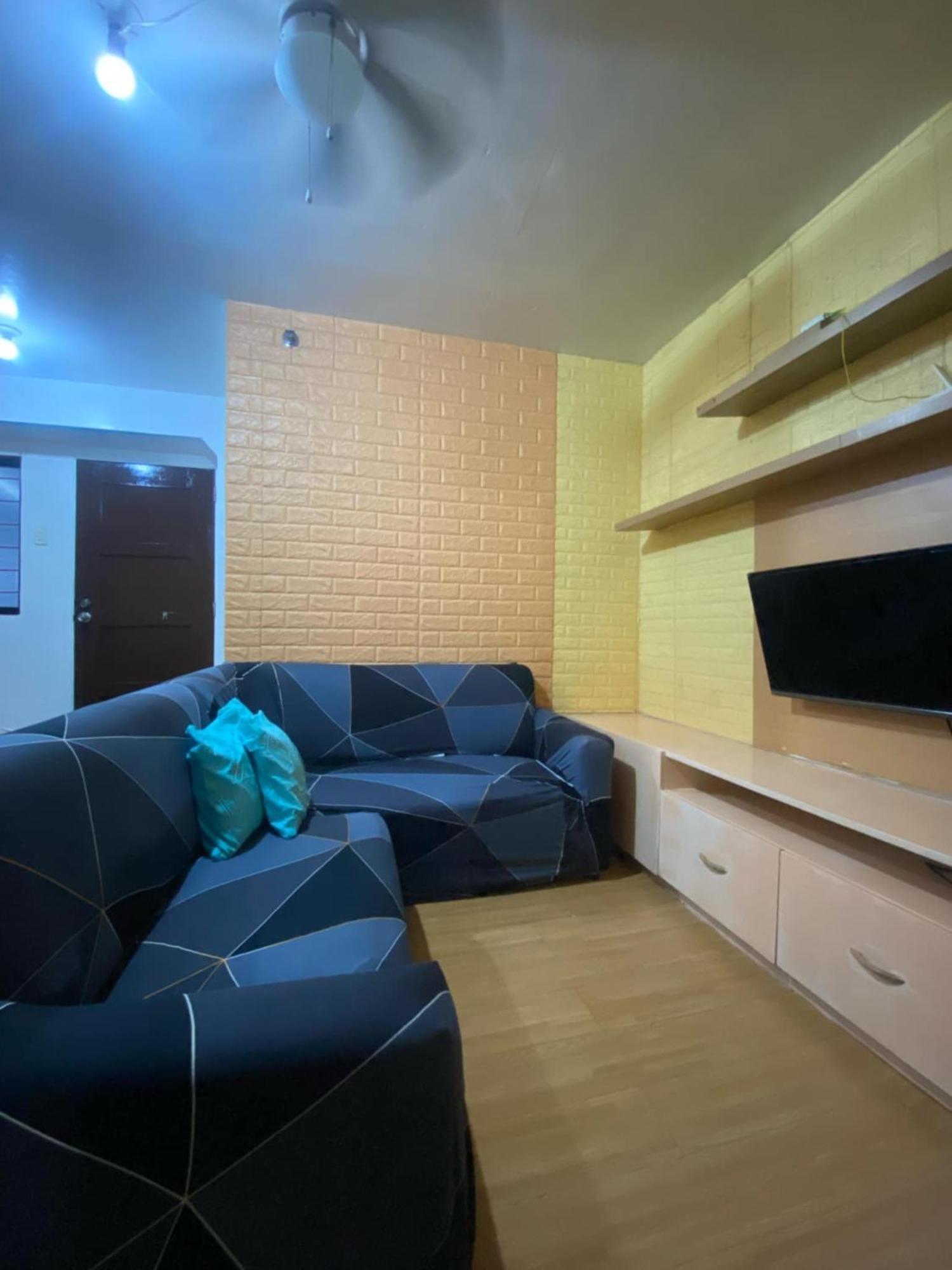 Cozy 2br Deca Homes Near Sm Jmall *