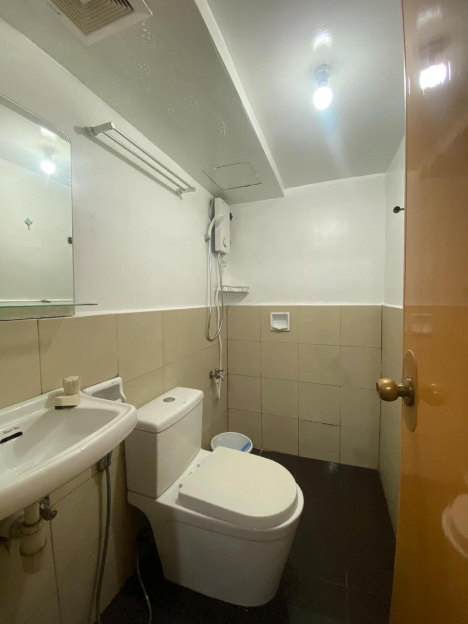 Aparthotel Cozy 2br Deca Homes Near Sm Jmall Mandaue City