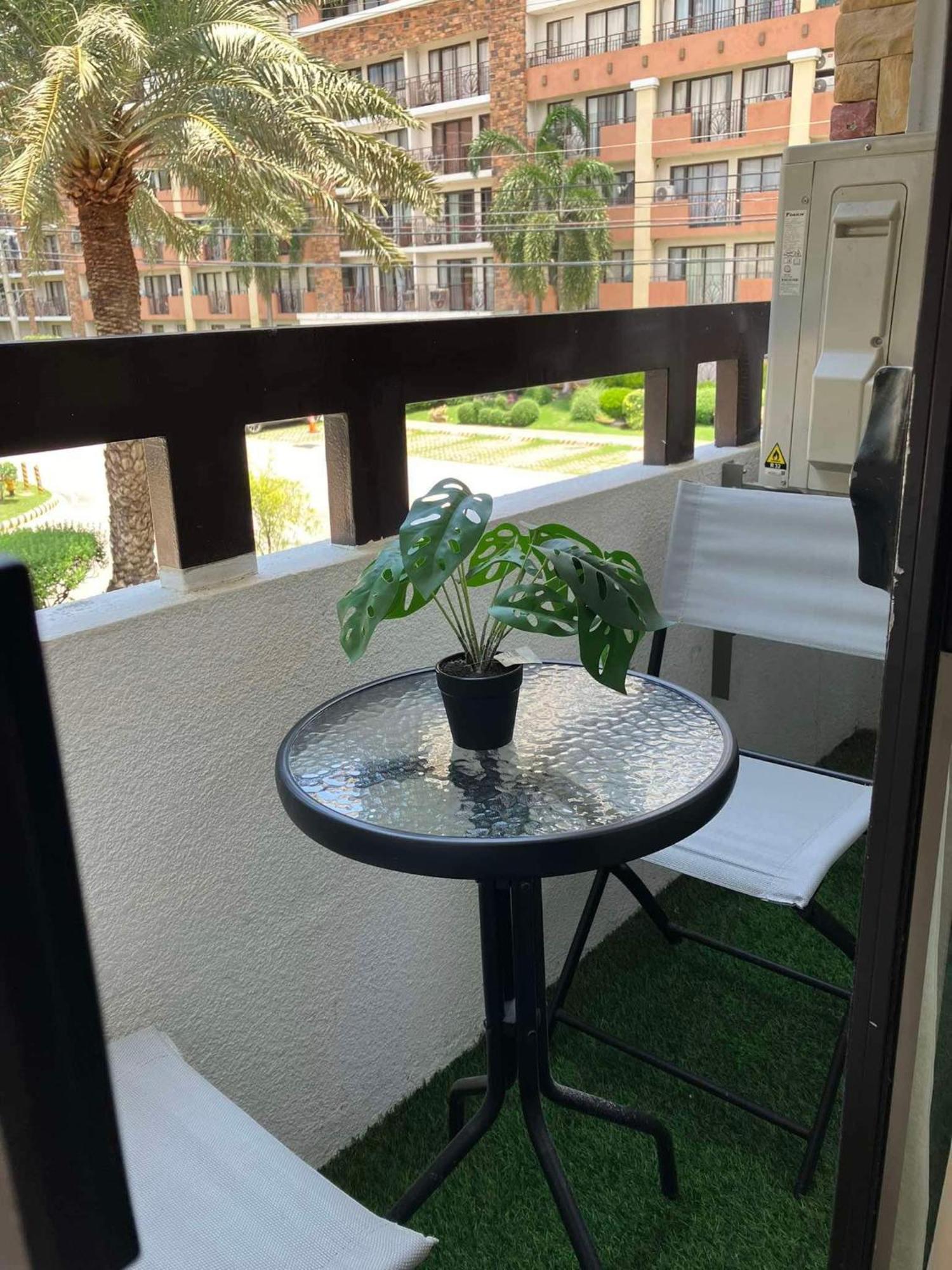 One Oasis Condominuim Mabolo * Cebu