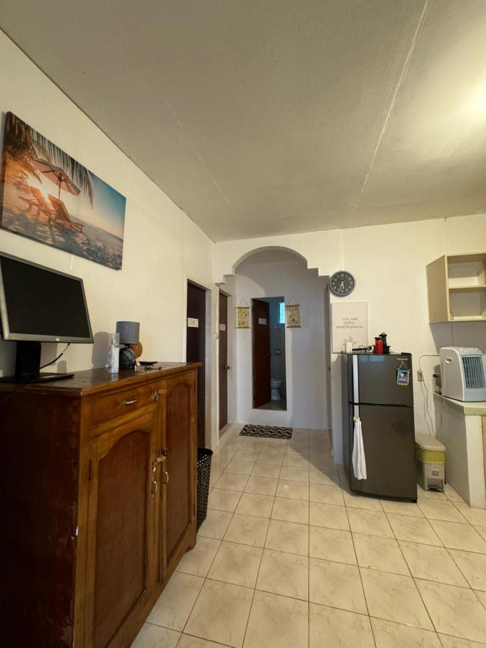 Island Vibes Albergue