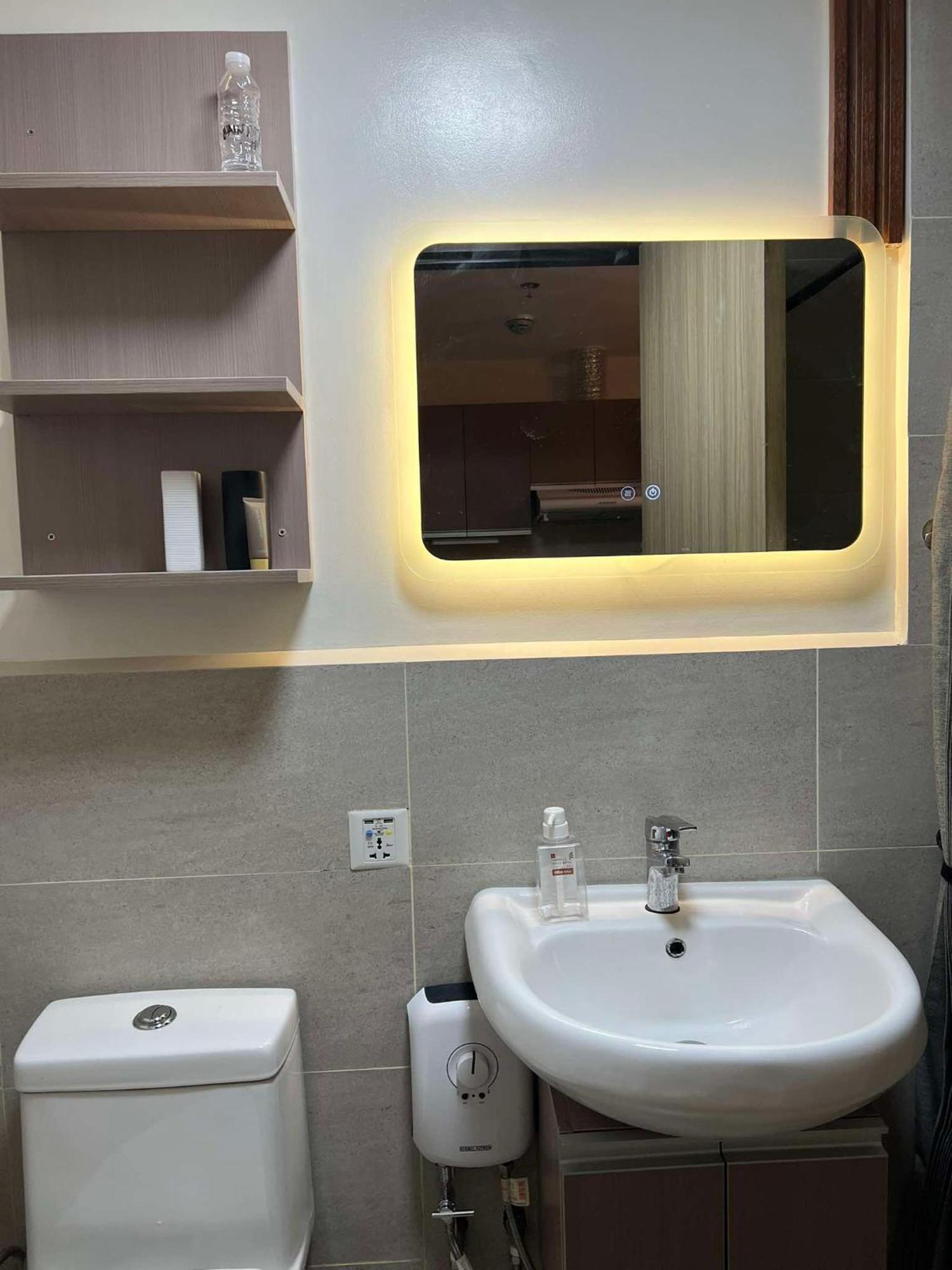 Cozy Near It Park With Pool Netflix * Cebu