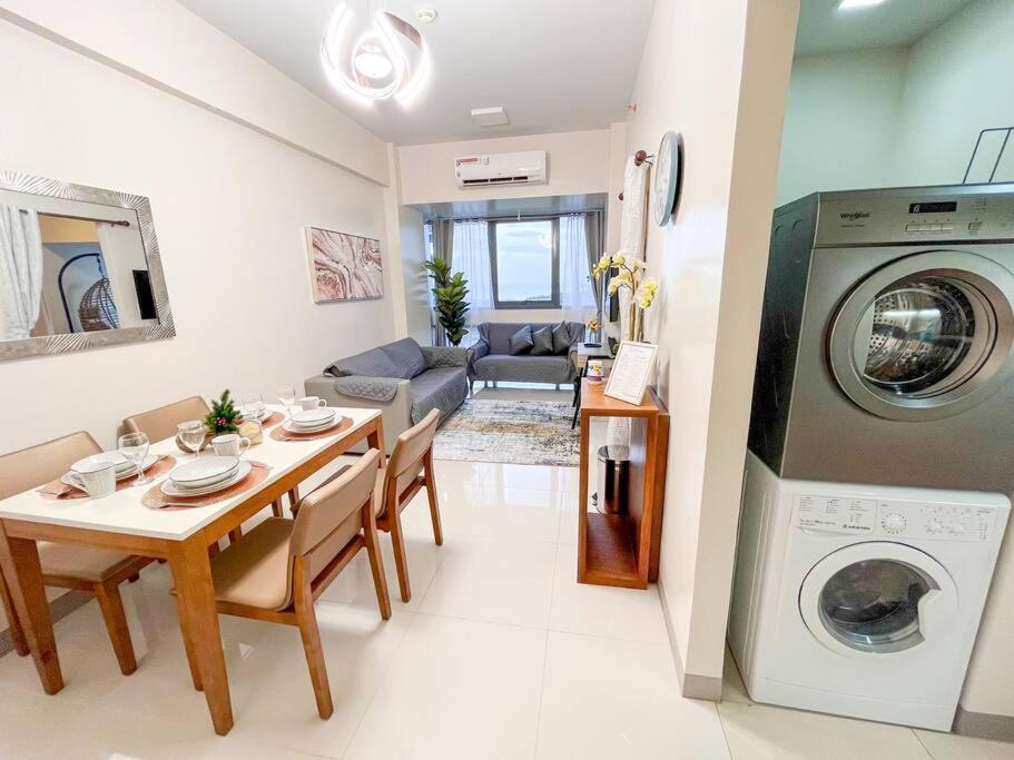 Thenest At Onemanchester, Mactan Newtown-12th Floor Apartment Lapu-Lapu City