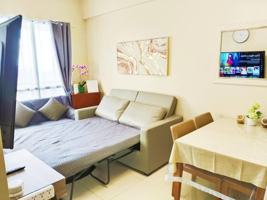 Rustic Retreat In Mactan Newtown * Lapu-Lapu City