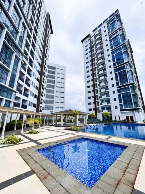 Apartment Rustic Retreat In Mactan Newtown *