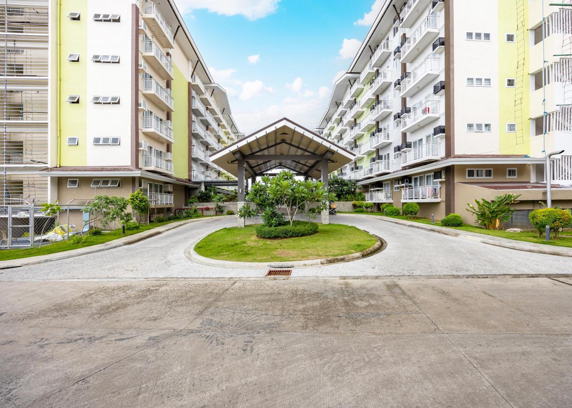 Amani 107b, 3 Minutes To Airport, With Gym & Pool ,fast Wifi, Free Netflix * Lapu-Lapu City