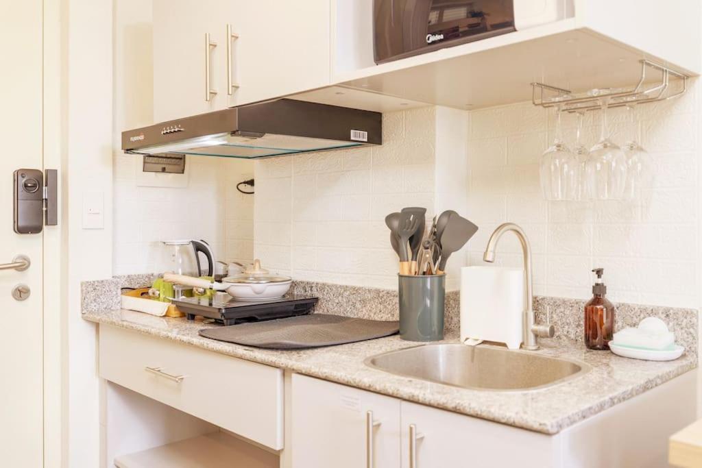 Comfy 5 Mins To Mactan Airport Apartment Lapu-Lapu City