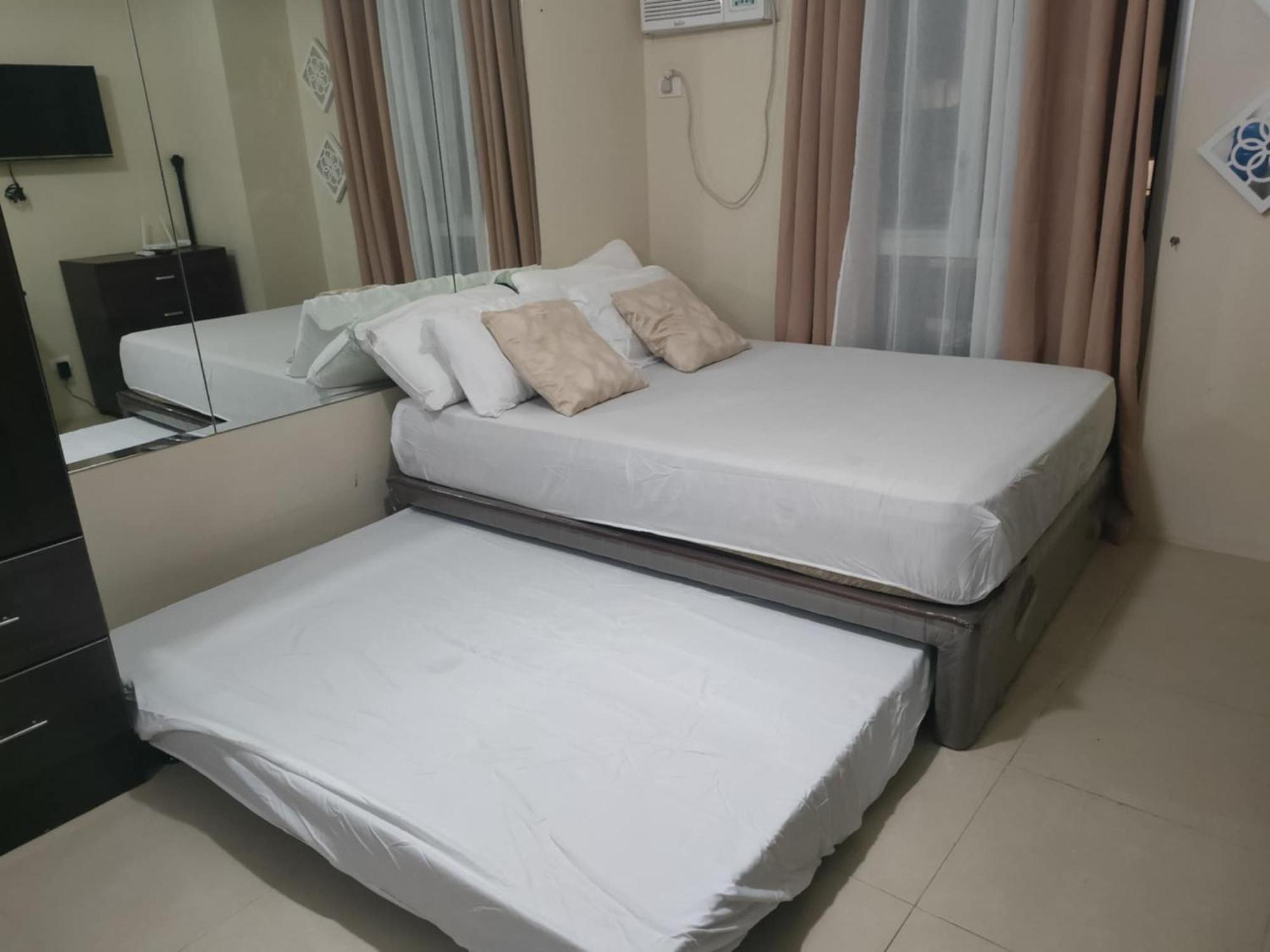 Villahermia Staycation Avida Riala Tower It Park Cebu