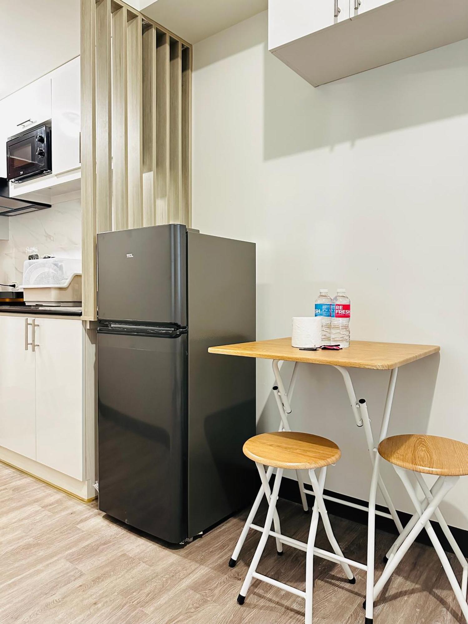 Unit With Wifi And Netflix Apartment Cebu