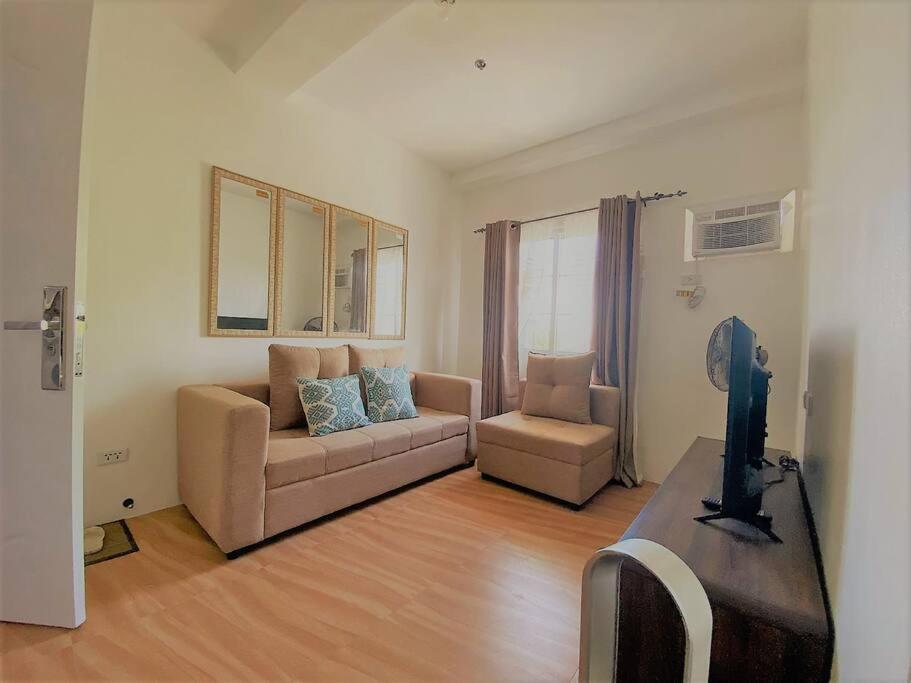 Apartment Cloud9condos - 1 Bedroom Hillside Corner Unit Cebu
