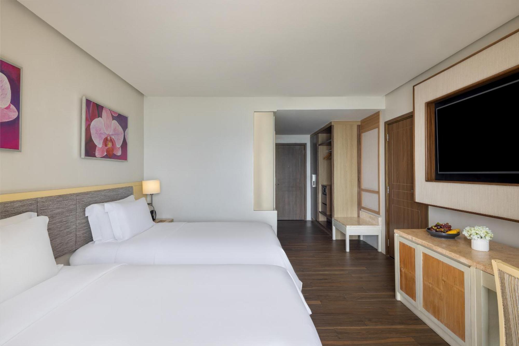 Dusit Thani Mactan Cebu Resort Lapu-Lapu City