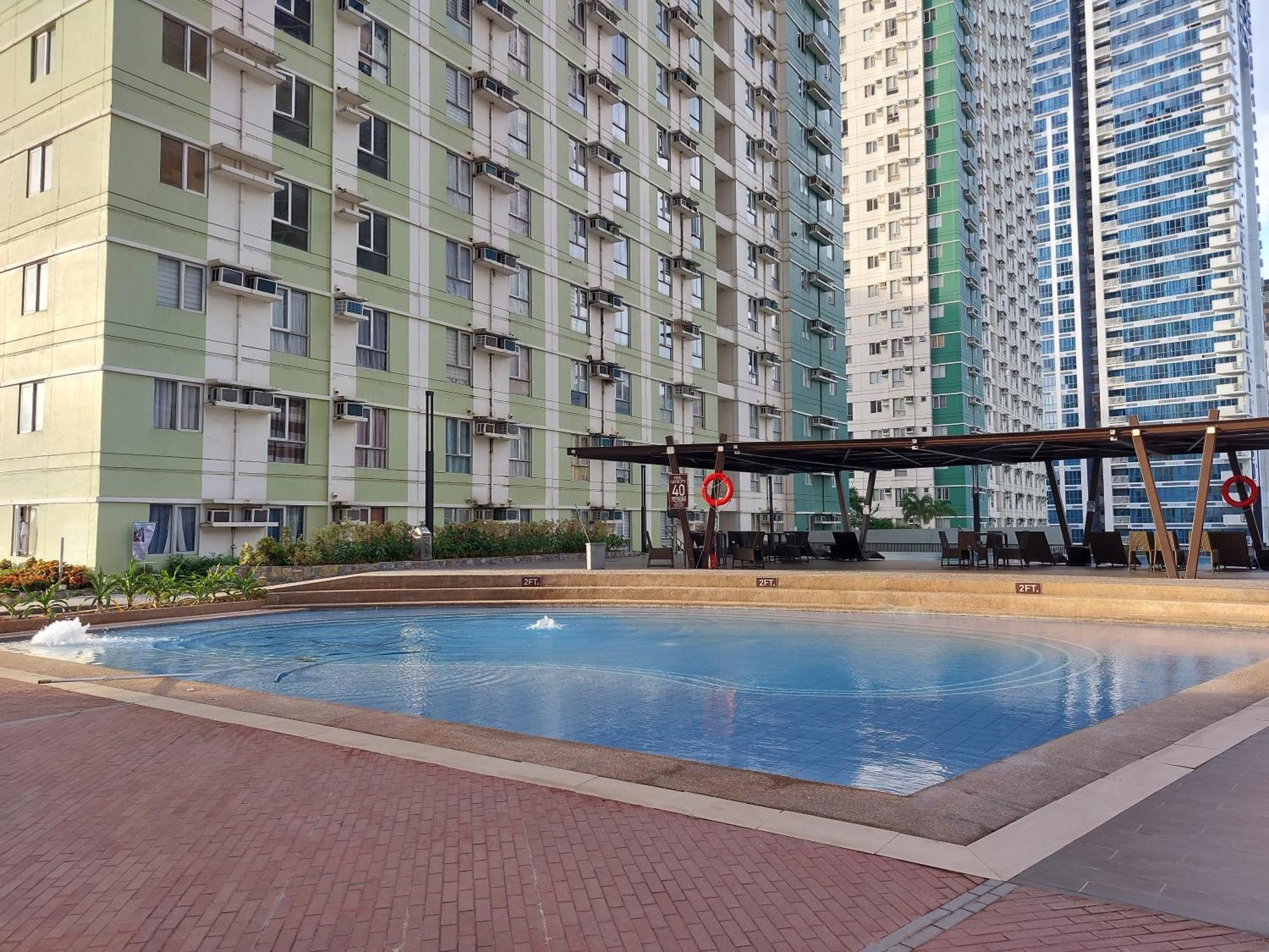 Cozy & Affordable Flat In It Park Avida Towers Riala T4815 * Cebu