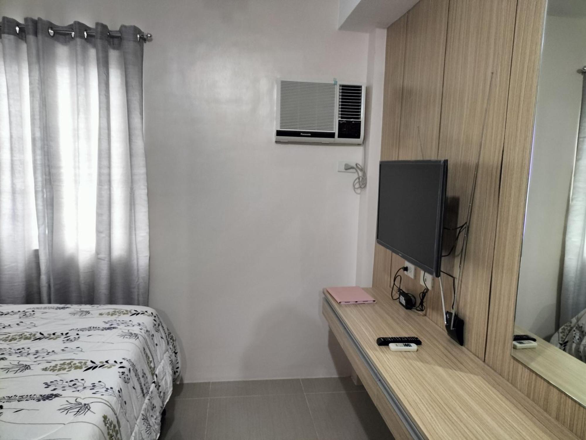 Comfy 33 The Persimmon Aparthotel *