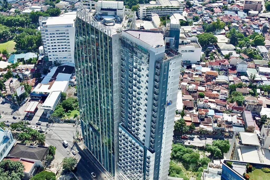 Enjoy Cebu! View And Location! * Cebu