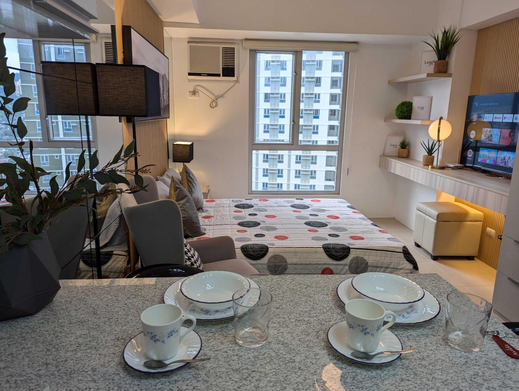 Discover April Opulence - A Luxurious Urban Oasis At It Park *