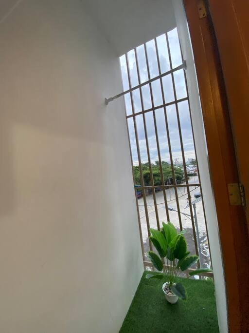 R&d Lapu-lapu City, Cebu Apartment *