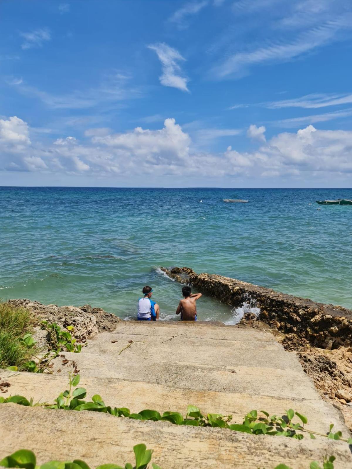 Casa Punta Seaside Spacious San Remigio (Cebu)