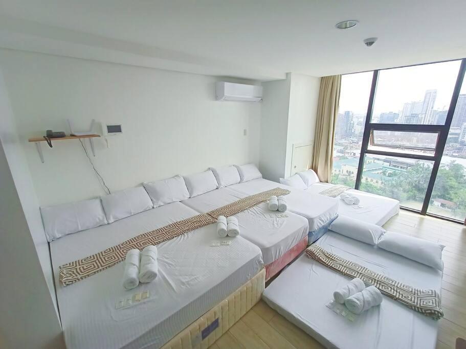 1908 Pool Gym Wi-fi With Netflix Near Ayala And It Park * Cebu