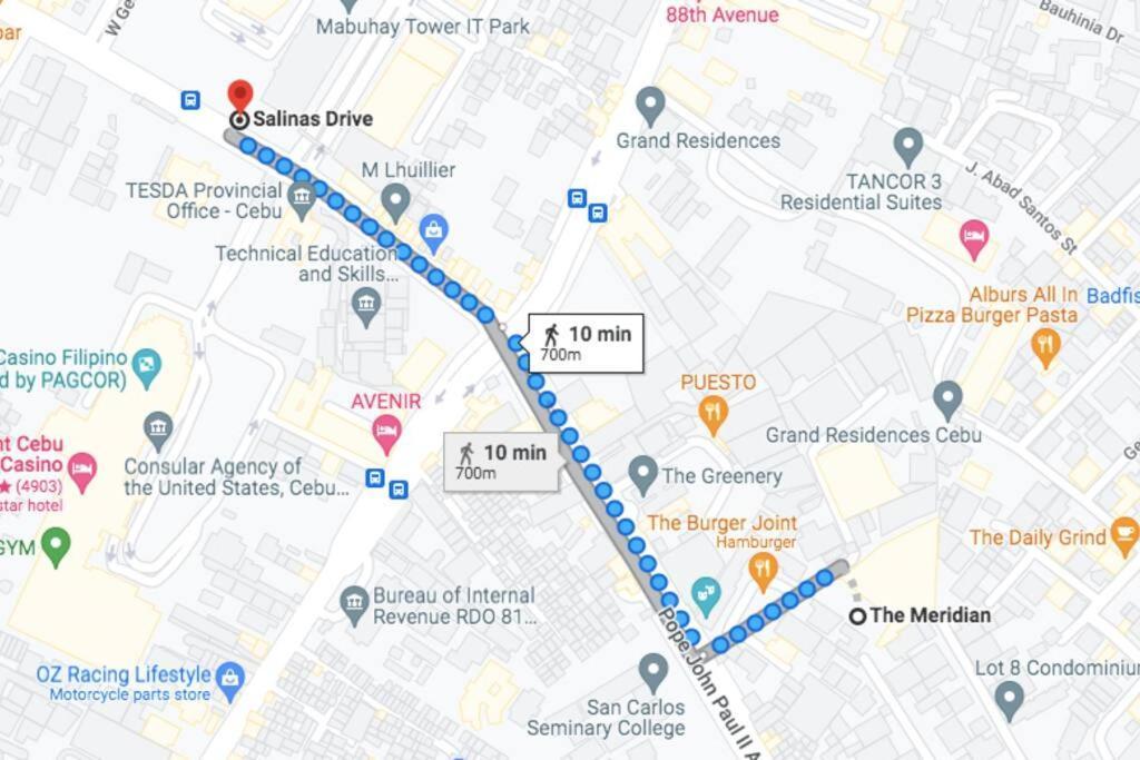 Apartment 1908 Pool Gym Wi-fi With Netflix Near Ayala And It Park Cebu