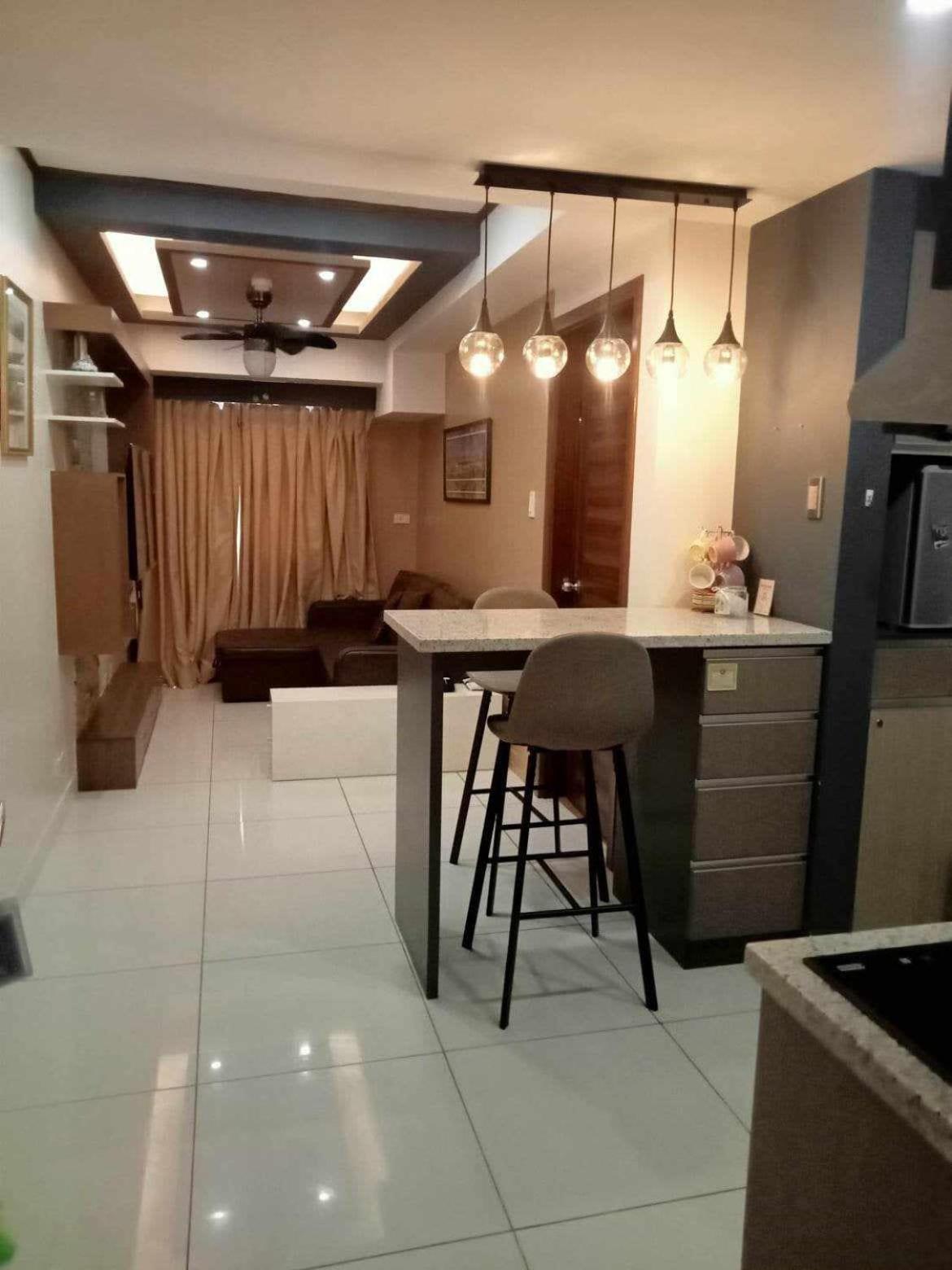Apartment Budget At Horizons 101 By Coleen Bedsit