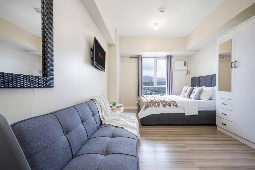 Furnished In Avida Towers Riala, It Park With Wifi, Netflix, Pool And