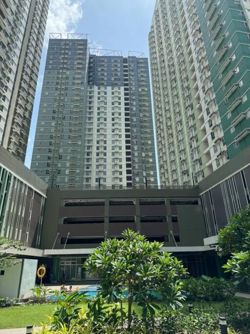 In It Park 1 Bedroom Apartment