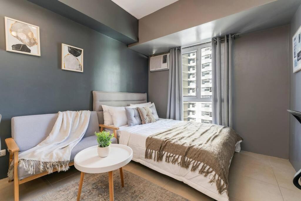 Apartment Furnished In Avida Towers Riala, It Park With Pool, Fast Wifi, Netflix And *