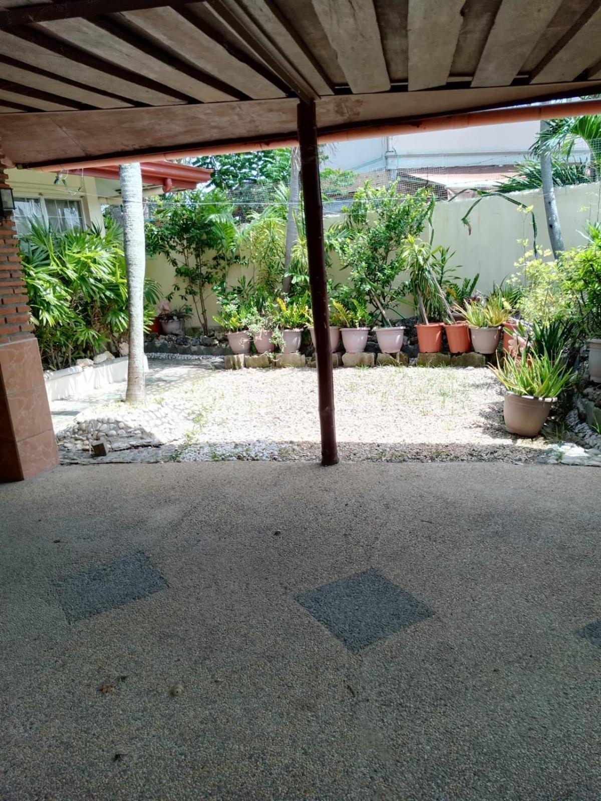 Mactan House