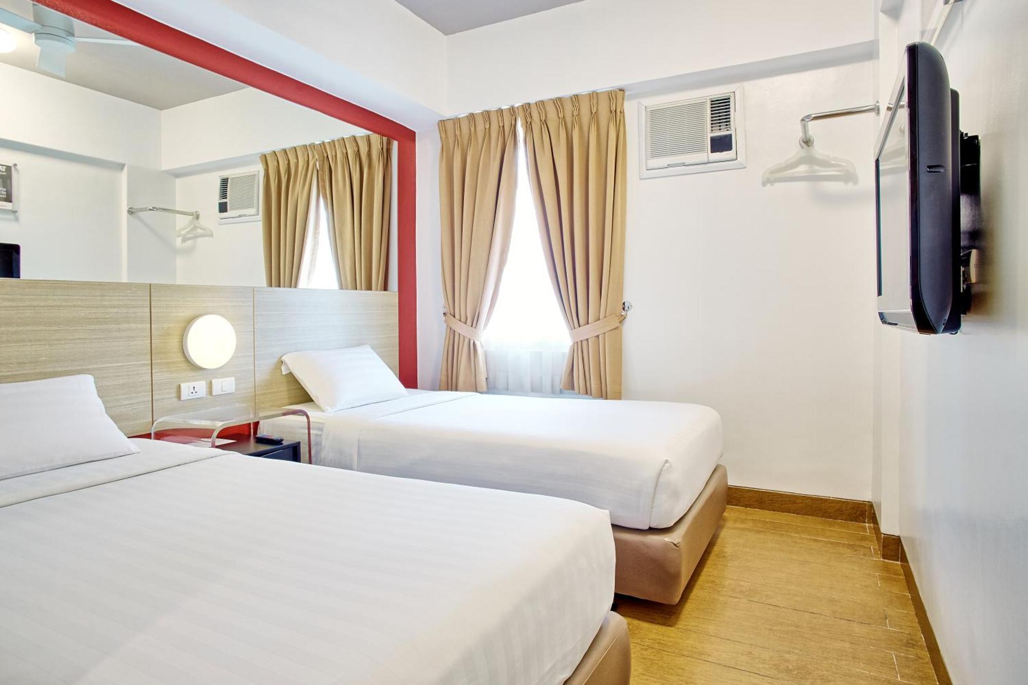 Red Planet Hotel 3*